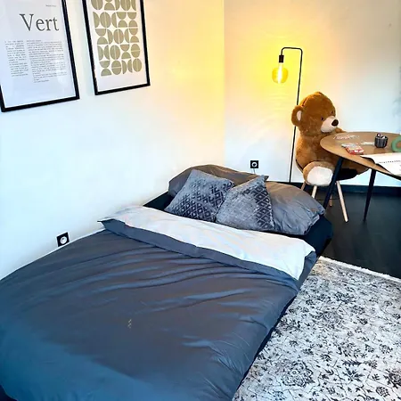 Cozy And Warm 아파트 뷰씨 쎙 죠흐쥬